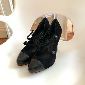 NWT White House Black Market Pumps